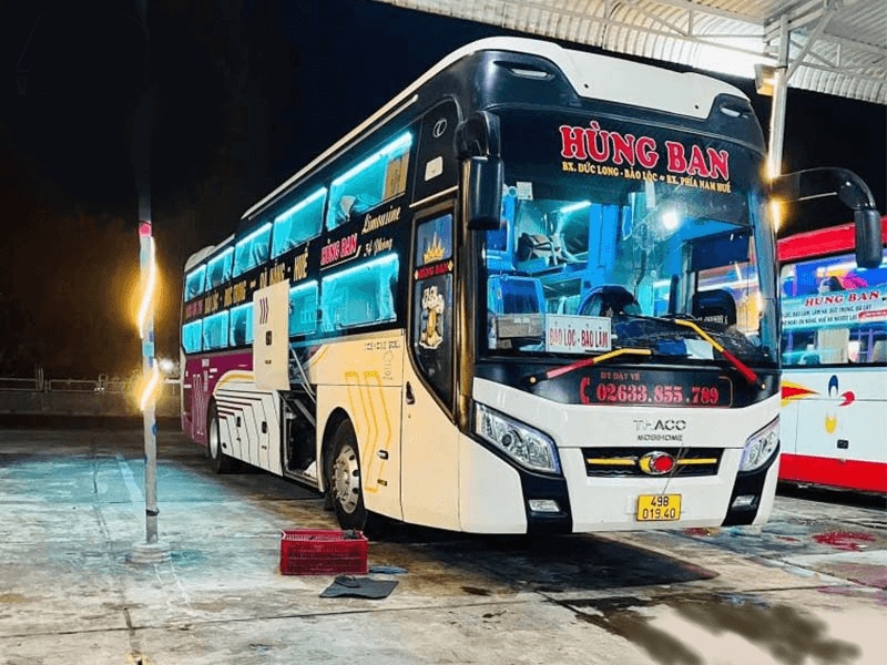 Nhà xe Hùng Ban từ Đà Lạt đi Quảng Ngãi với loại xe Limousine 34 chỗ