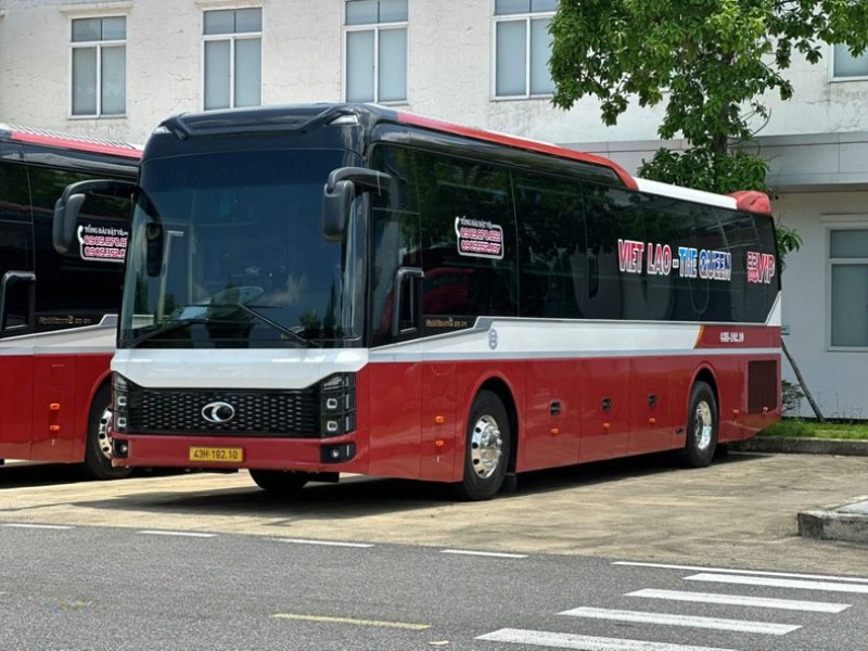 Nhà xe Việt Lào từ Đà Lạt đi Hội An với loại xe Limousine 24 phòng đôi