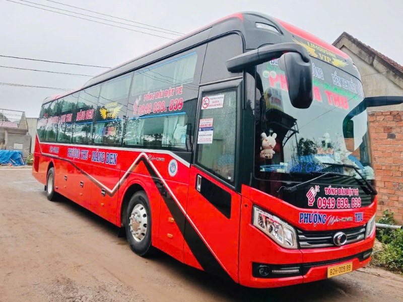 Xe khách Phượng Thu tuyến Quảng Ngãi Hà Nội