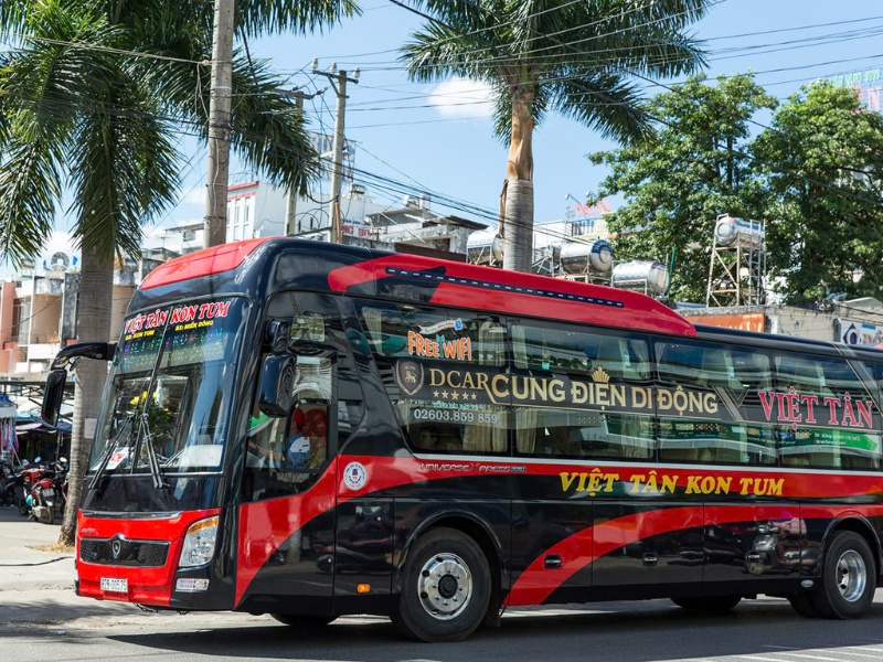 Xe khách Việt Tân tuyến Quảng Ngãi Hà Nội